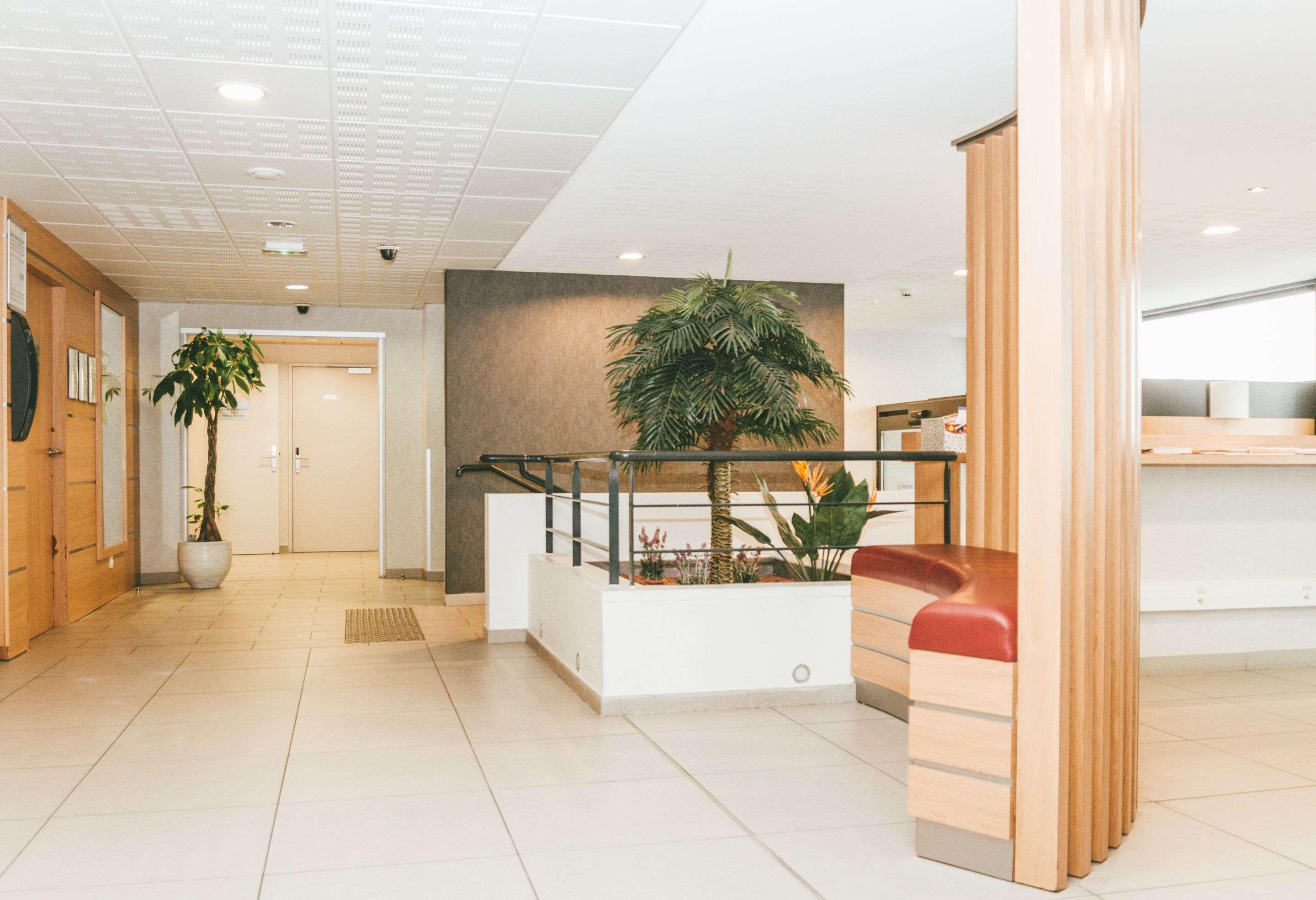 Terres De France - Appart'Hotel Quimper Bretagne Buitenkant foto