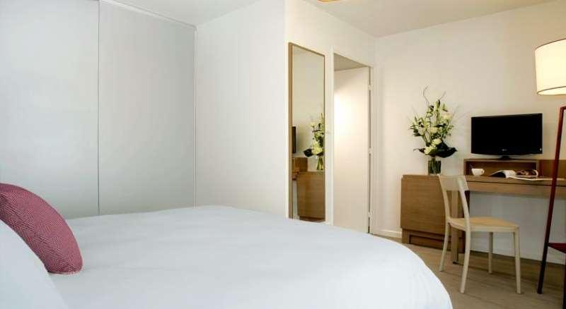 Terres De France - Appart'Hotel Quimper Bretagne Kamer foto